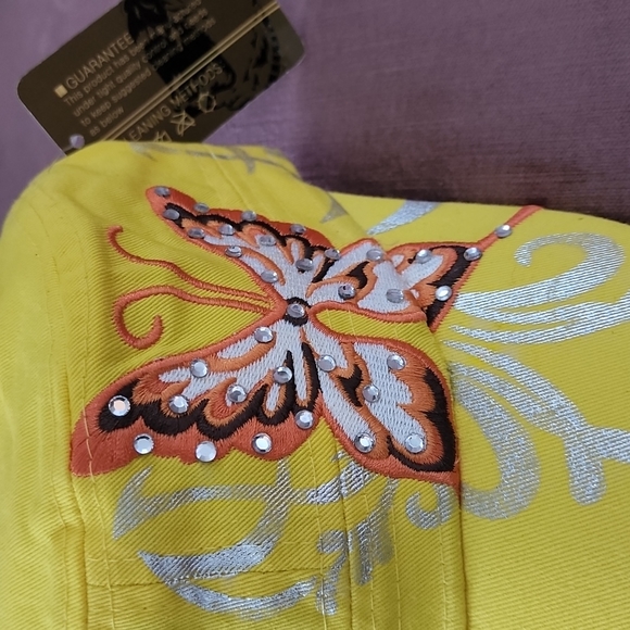 BLING RHINESTONE BUTTERFLY CAP NWT - Picture 2 of 5